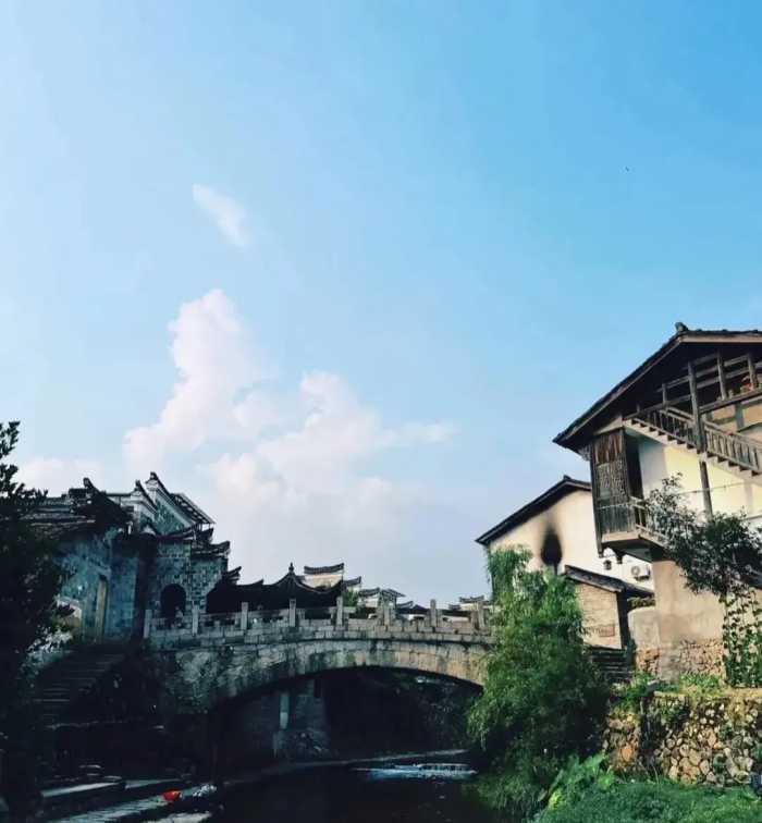 浙江唯一免费的5A古镇，被遗落在大山里的梦里之都！